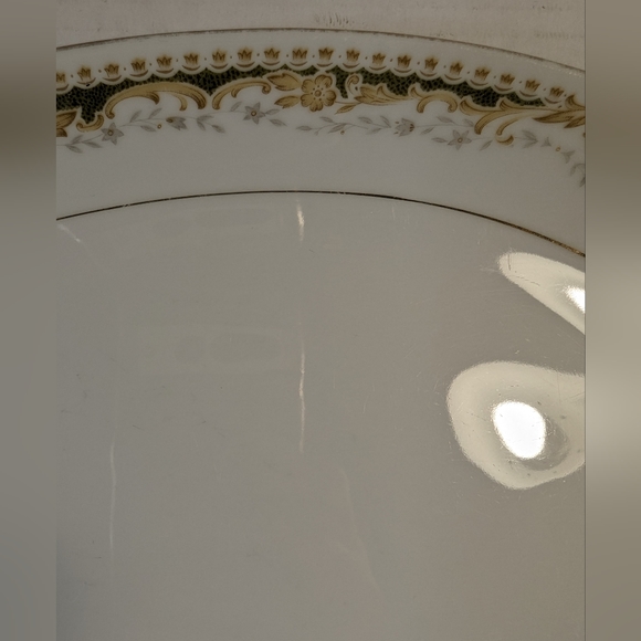 Vintage Signature Collection Queen Anne's Select Fine China Oval Serving Dish - Picture 10 of 16